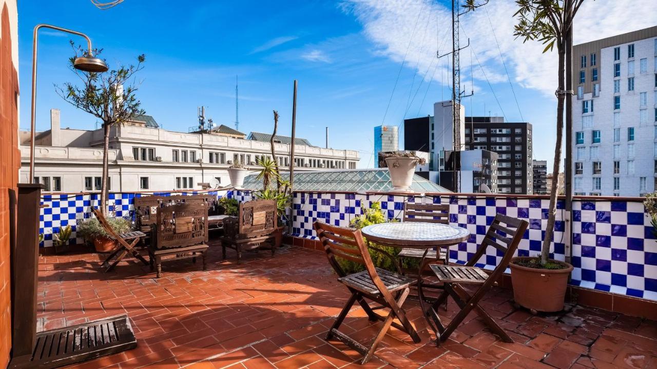 Apartamentos El Pintor Barcelona Exteriör bild