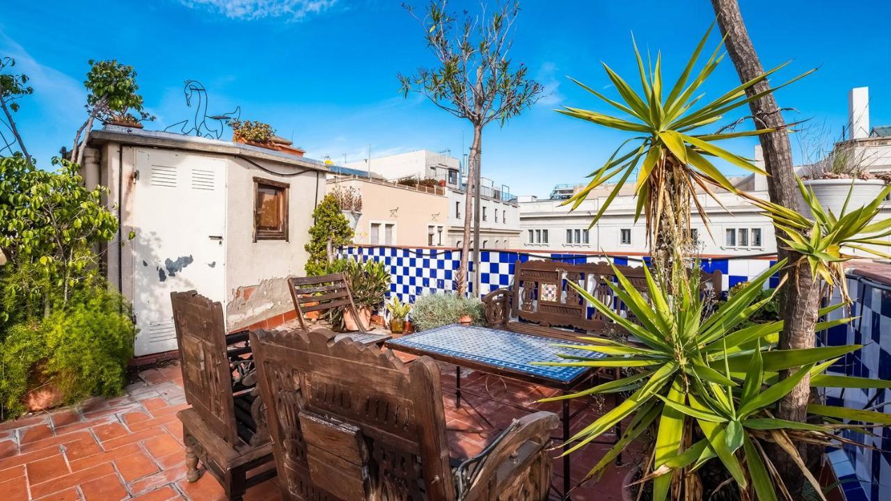 Apartamentos El Pintor Barcelona Exteriör bild