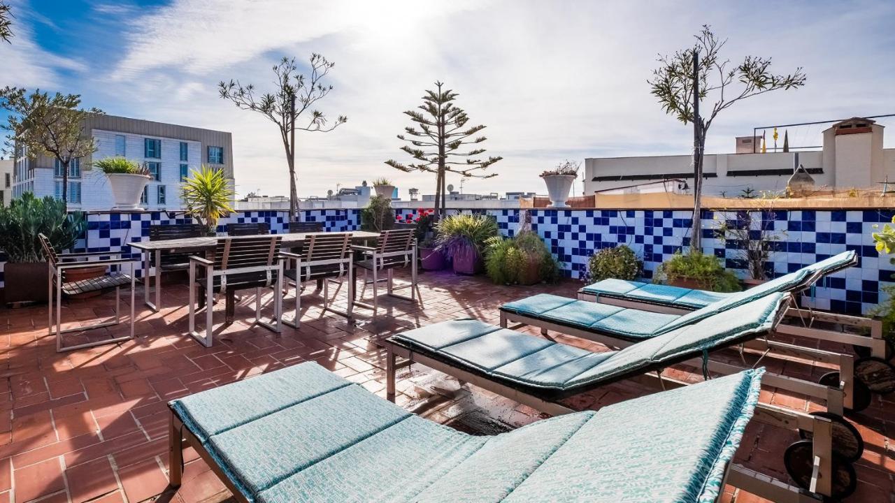 Apartamentos El Pintor Barcelona Exteriör bild