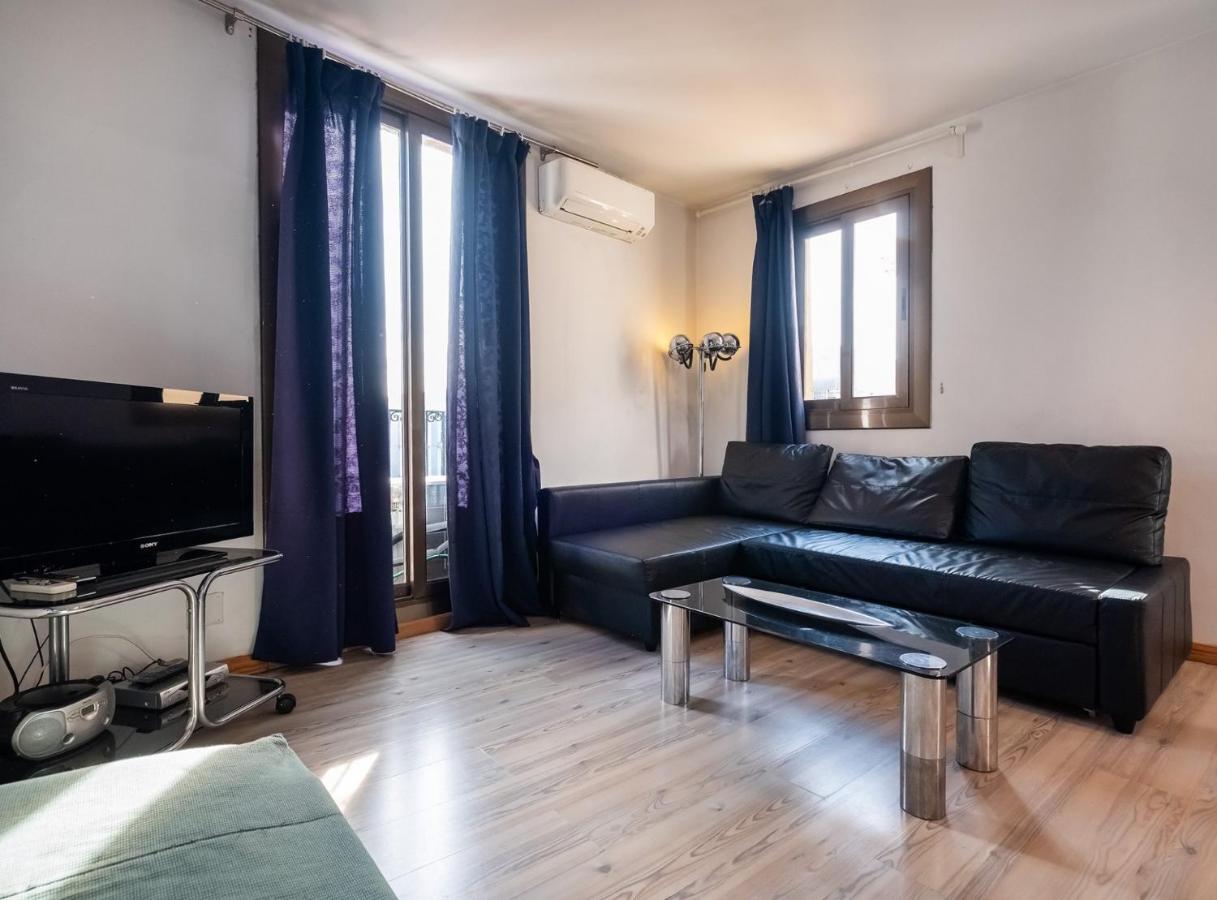Apartamentos El Pintor Barcelona Exteriör bild