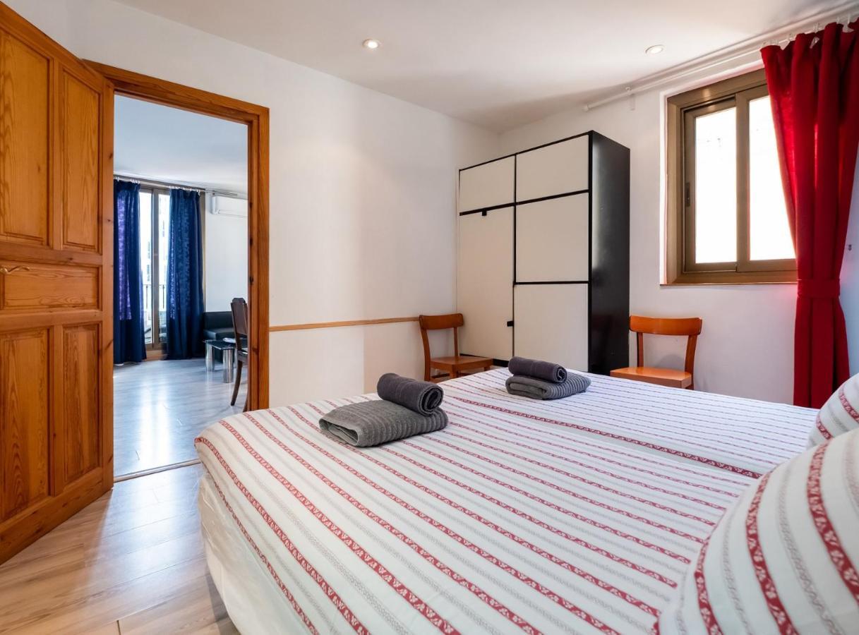 Apartamentos El Pintor Barcelona Exteriör bild