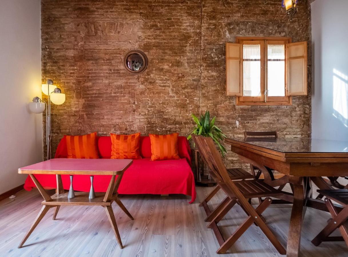 Apartamentos El Pintor Barcelona Exteriör bild